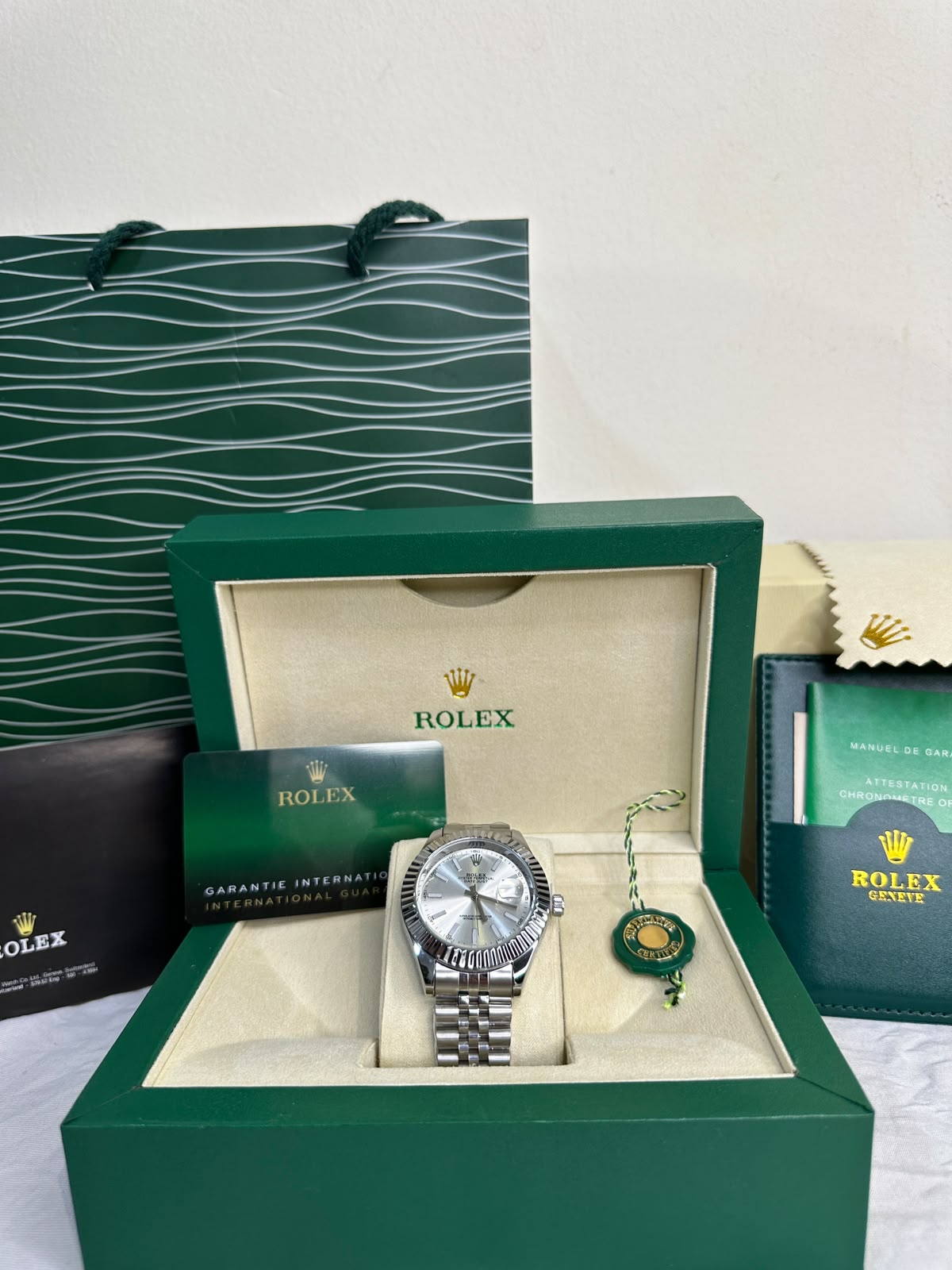 Rolex Blanc avec packaging complet