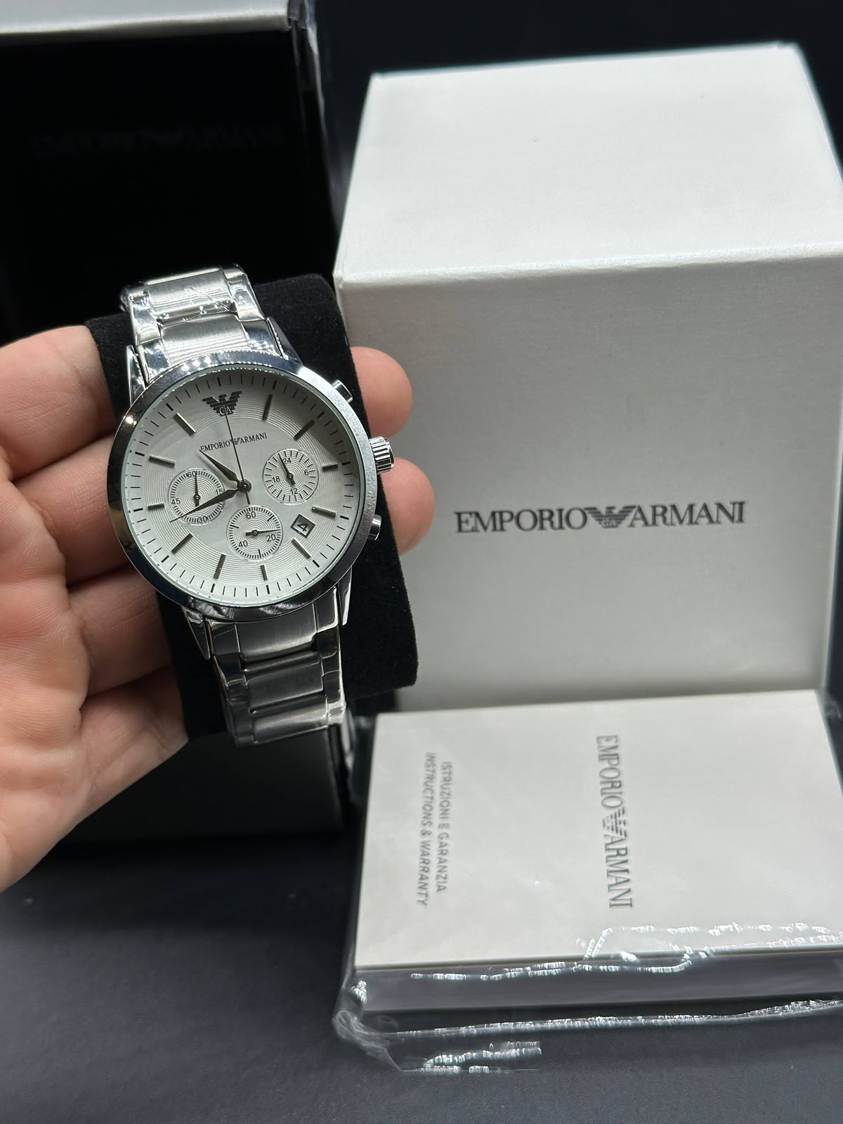 Armani Blanc avec packaging complet